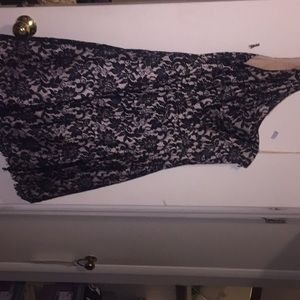 One strap lace dress with tulle